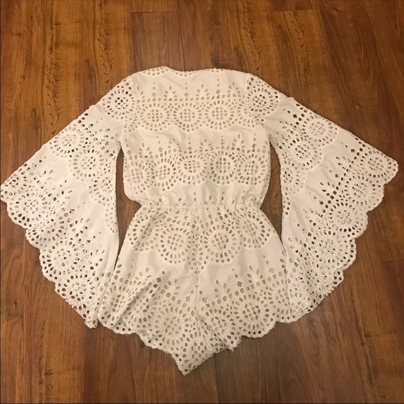 Winston White eyelet romper - Picture 6 of 9